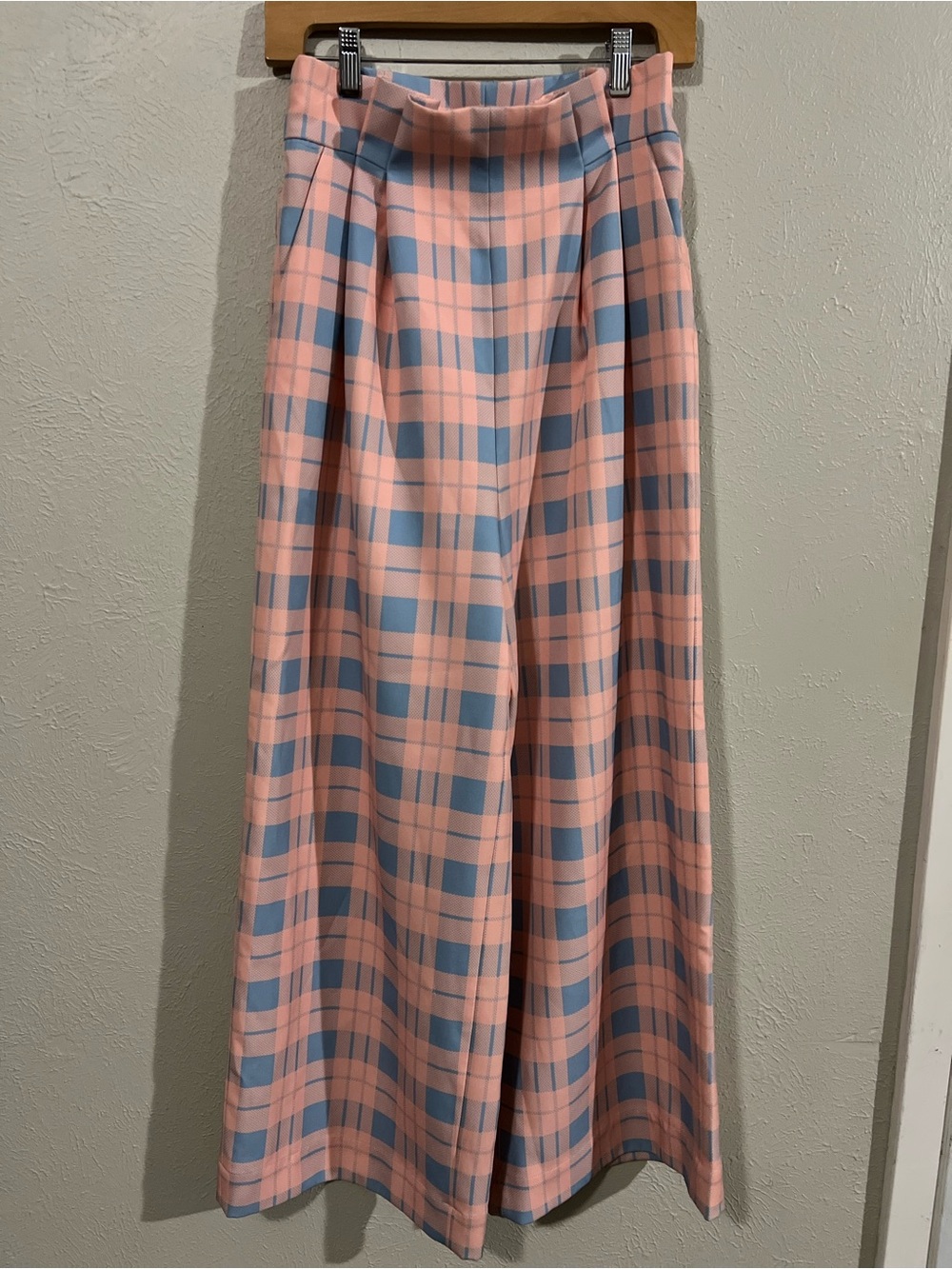 Uterqüe Pink Tartan Check Trousers size Small or 26